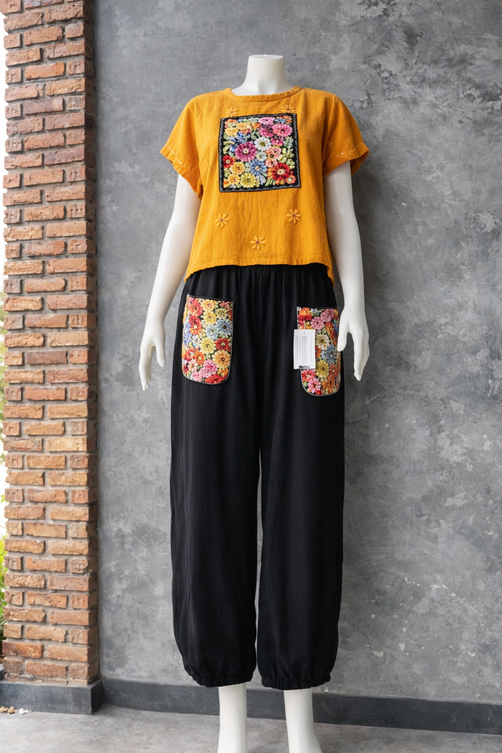 Women's Straight-Leg Trousers in Hemp & Cotton Blend with Front Pockets