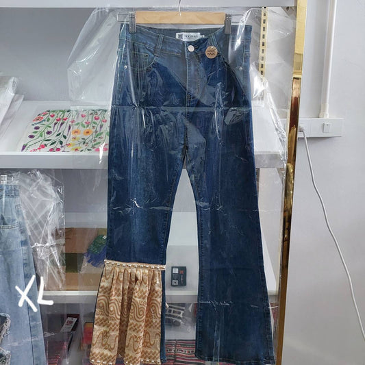 Curtain leg jeans