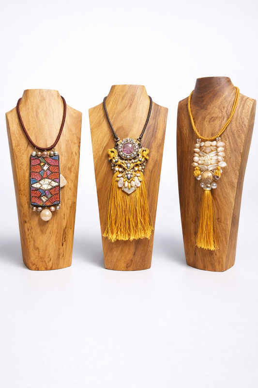 Hug Akha Home - Handcrafted Tribal Necklace